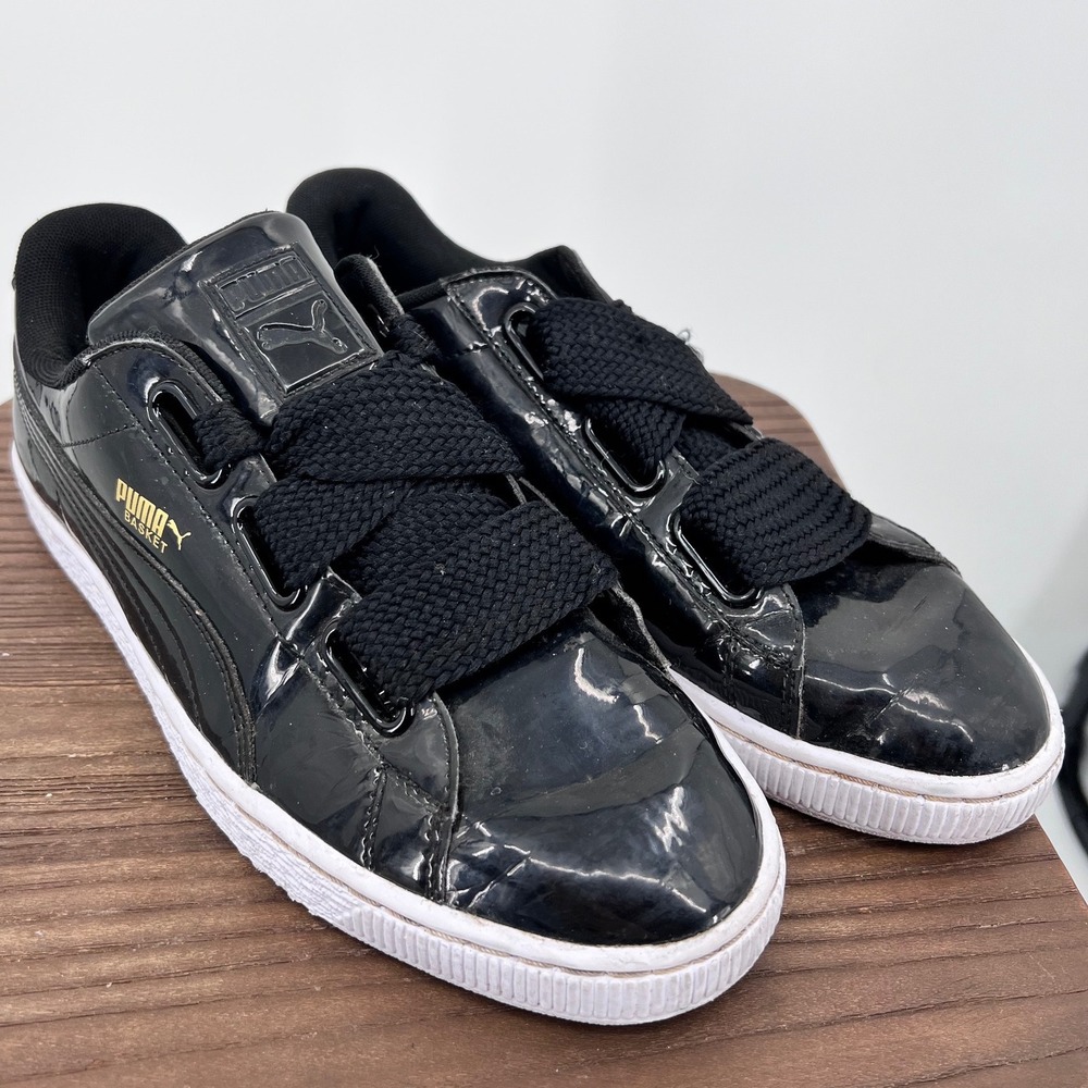 Puma Basket Heart Patent Black Patent Leather Sneakers Gold‎ Logo Sz 10